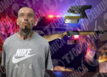 Unidad Táctica Turística atora a hombre con maleta que contenía escopeta, arma corta y droga