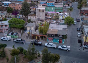 Detienen a tres hombres que intentaban enterrar un cuerpo en Camino Verde