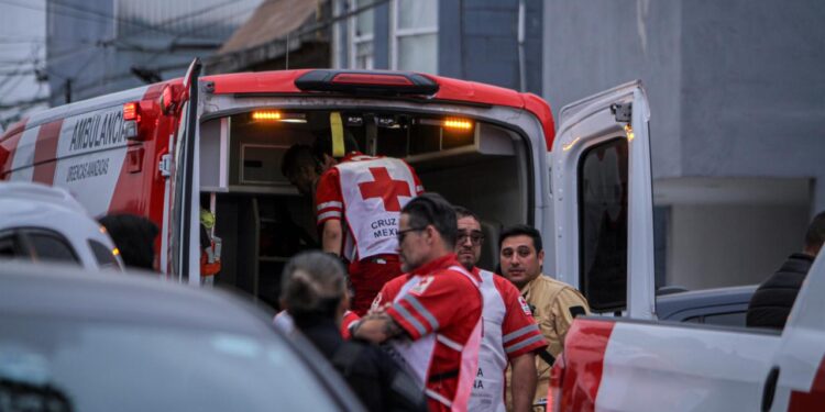 Ataque armado deja dos hombres lesionados en la colonia Los Lobos