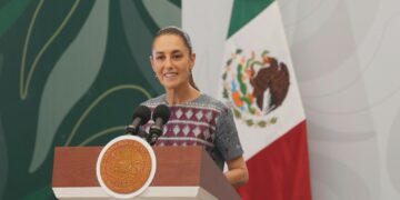 “LA PRIMAVERA LABORAL LLEGÓ PARA QUEDARSE”: EN EL DÍA DEL TRABAJO, PRESIDENTA CLAUDIA SHEINBAUM ANUNCIA ACUERDO PARA QUE LAS Y LOS TRABAJADORES DEL ESTADO GANEN EL SALARIO MEDIO DEL IMSS