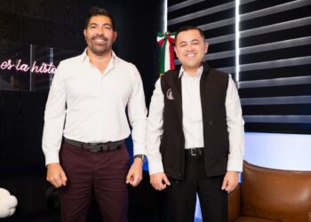 Armando Ayala habla del caso CIA y Maru Campos y la sucesión en Morena en el podcast “Y esta es la historia con Victor Lagunas”