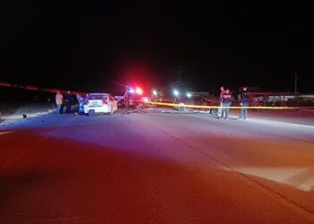 Mueren 2 conductores tras choque frontal en Mexicali; una de las víctimas era policía municipal