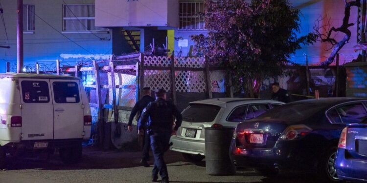 Joven de 21 años es asesinado al llegar a su casa en la colonia Presidentes