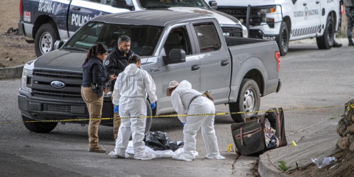Localizan cuerpo dentro de una maleta en la colonia Alemán