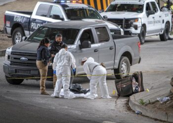 Localizan cuerpo dentro de una maleta en la colonia Alemán