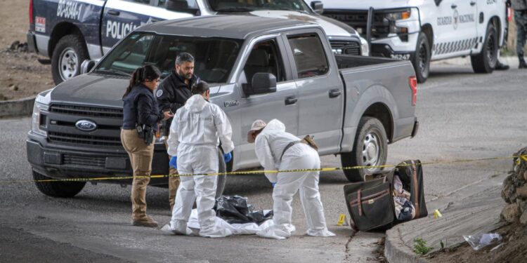 Localizan cuerpo dentro de una maleta en la colonia Alemán