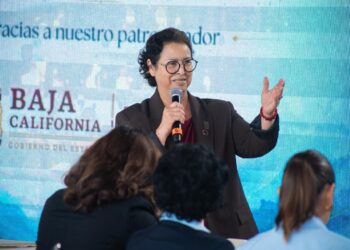 Impulsa Presidenta Municipal Rocío Adame el desarrollo inmobiliario y la atracción de inversiones en Foro API Rosarito 2026