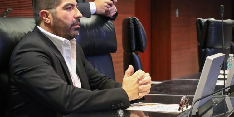 Se pronuncia Armando Ayala por la defensa de la liberta de prensa