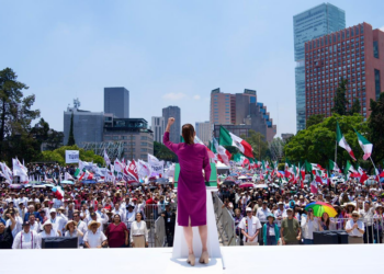 Sheinbaum reafirma que la Transformación es irreversible ante 850 mil asistentes en su informe por el segundo aniversario de su triunfo