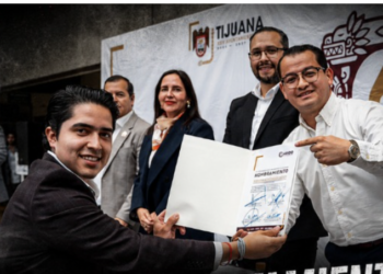 Instala XXV Ayuntamiento de Tijuana Sexto Cabildo de la Juventud