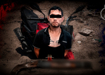Detienen a hombre con escopeta tras persecución en la colonia Reforma; estaría relacionado con robo a Oxxo