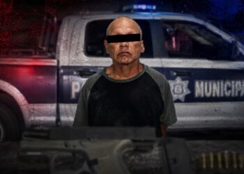Detienen a hombre armado tras intentar huir y ponerse agresivo