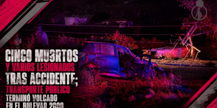 Cinco muertos y varios lesionados tras accidente; transporte público terminó volcado en el Bulevar 2000