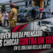 Joven queda prensado tras chocar contra un tráiler en el bulevar Bellas Artes