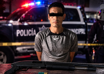 Municipales detienen a “El Kiler” con una escopeta abastecida en Tijuana