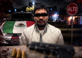 Muy mexicano: llevaba la bandera en el cofre y una pistola en el vehículo